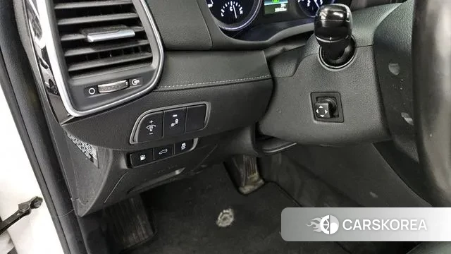 Hyundai Grandeur IG Hybrid id 3129446 из Кореи 7