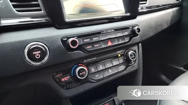 Kia Niro EV id 3509017 из Кореи 7