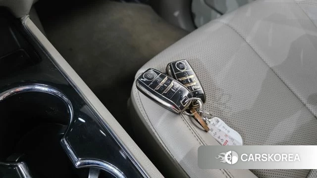 Kia The New Carnival id 4713193 из Кореи 7