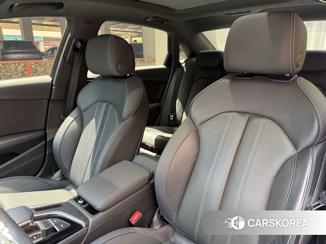 Audi A4L id 4275995 из Китая 7