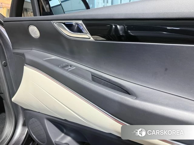 Genesis GV80 id 3791927 из Кореи 7