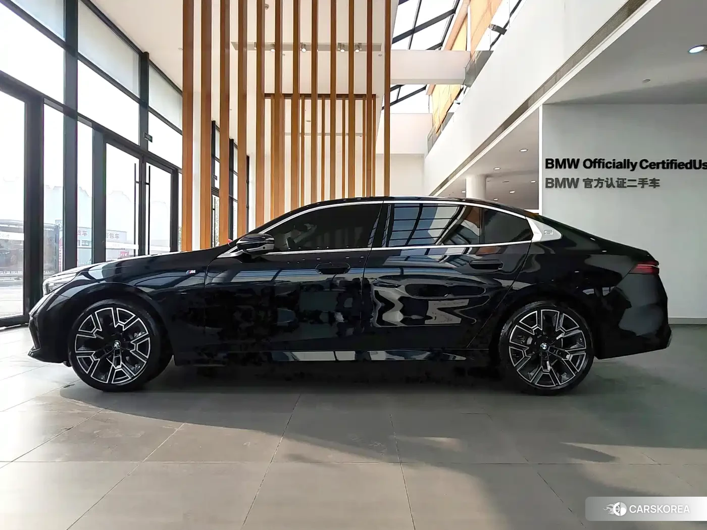 BMW 5 series id 4685945 из Китая 7