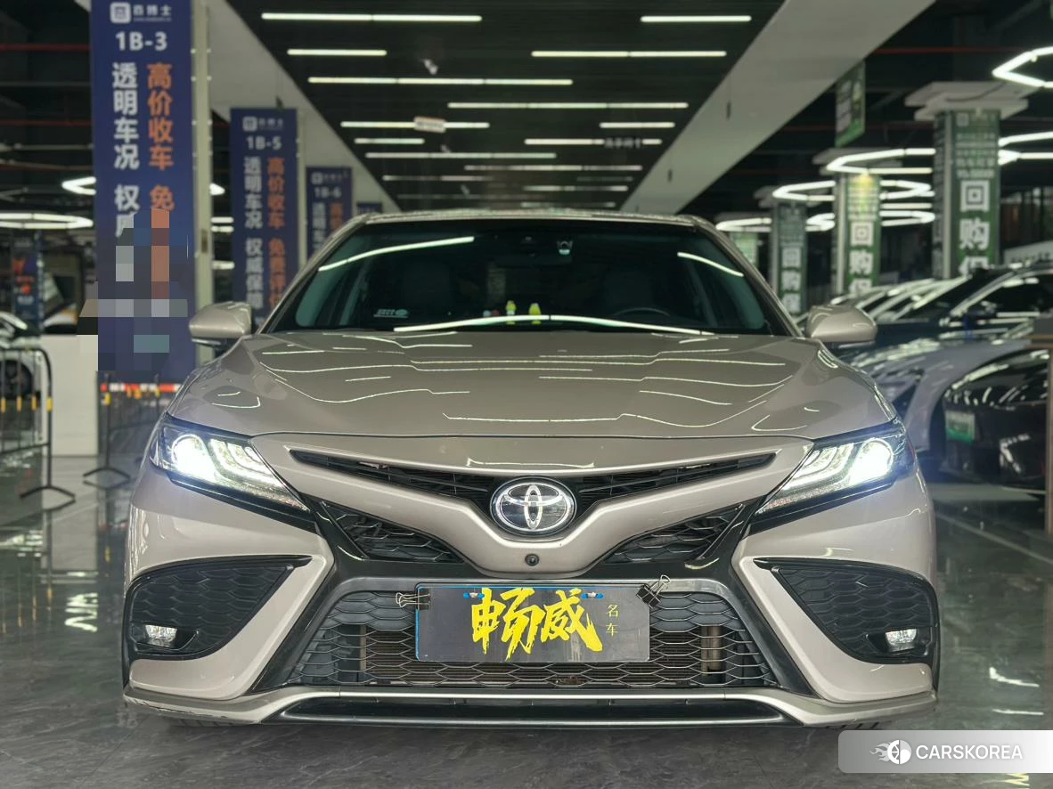 Toyota Camry id 4453101 из Китая 7