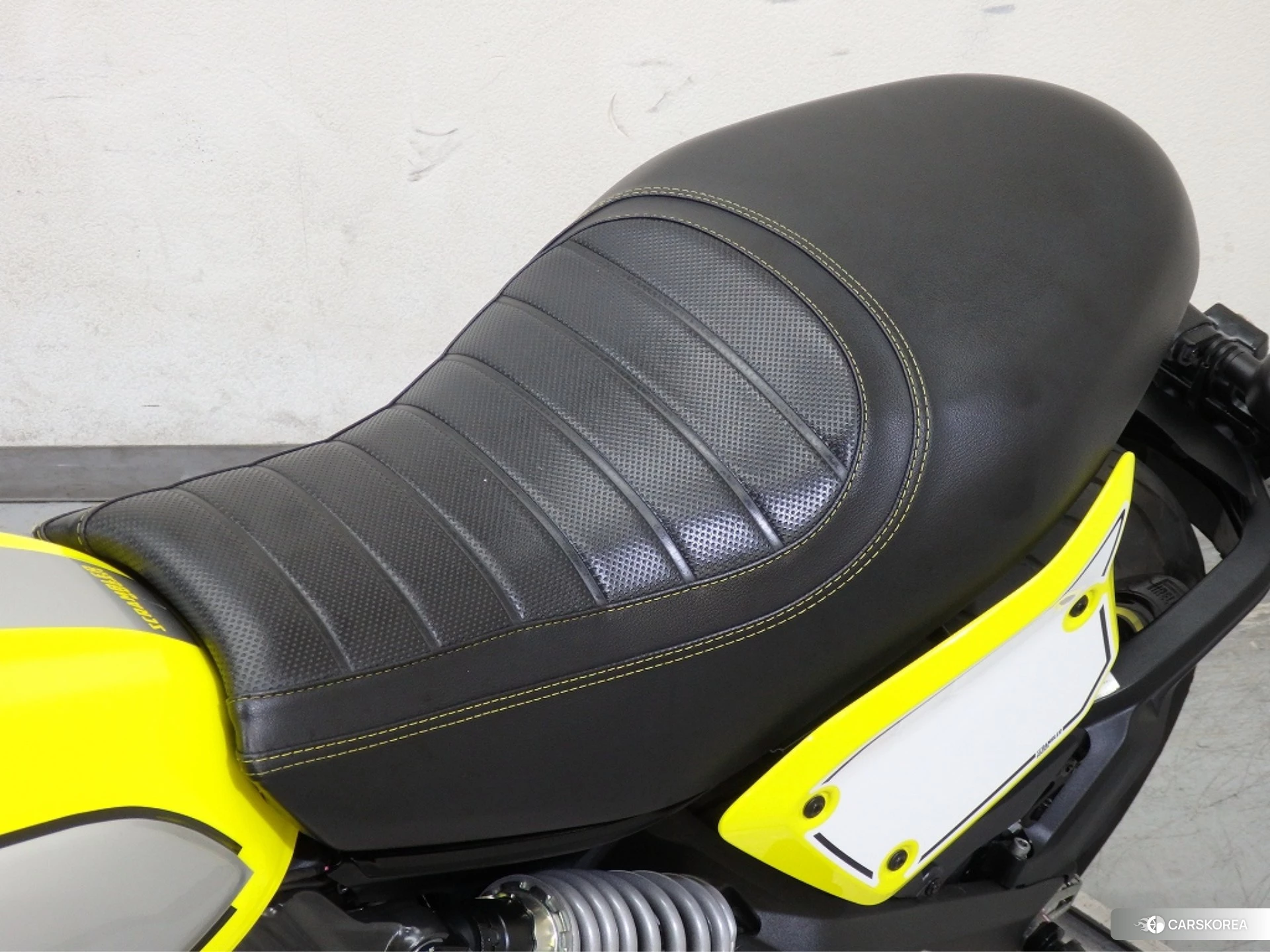 OTHER DUCATI SCRAMBLER F TRUCK PRO id 3948892 из Японии 7