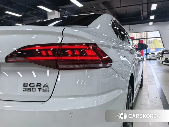 Volkswagen Bora id 4264705 из Китая 7