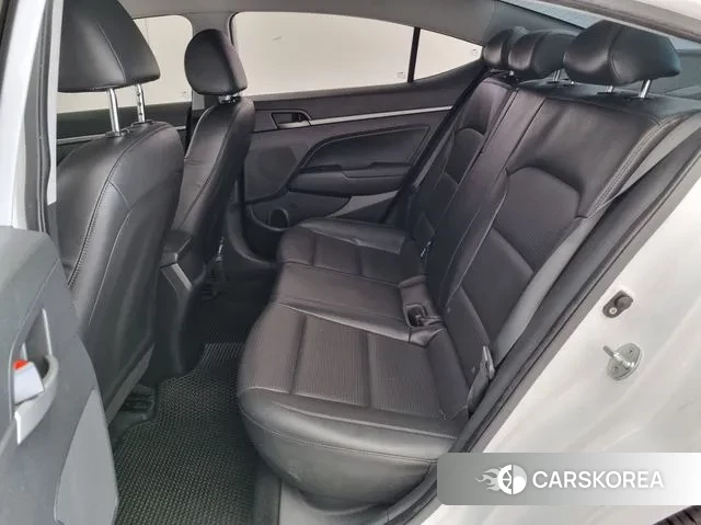 Hyundai Avante AD id 3520646 из Кореи 7