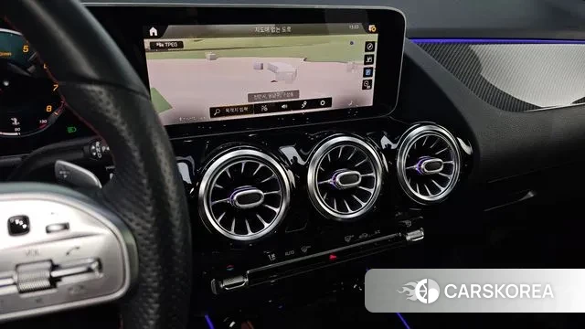 Mercedes-Benz GLA - Class H247 id 3367866 из Кореи 7