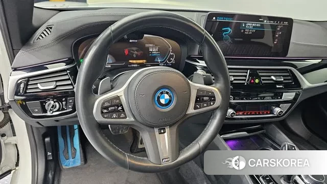 BMW 5 Series (G30) id 3513210 из Кореи 7