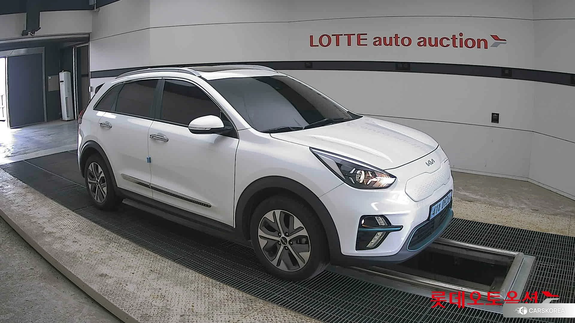Kia Niro EV id 4289561 из Кореи 7