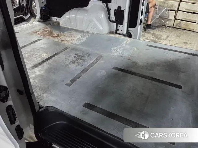 Hyundai The New Grand Starex id 2940440 из Кореи 7