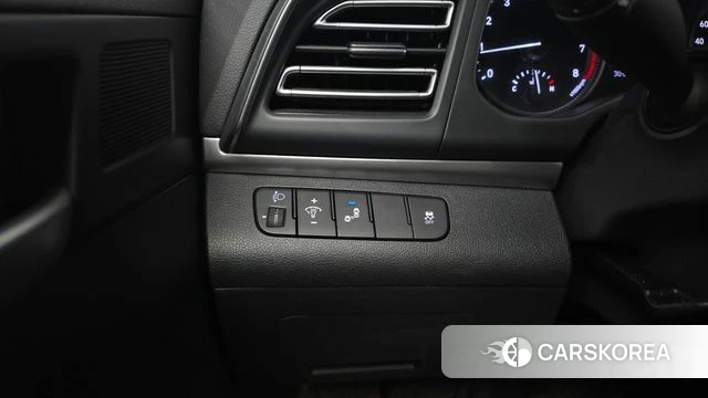Hyundai The New Avante AD id 4459346 из Кореи 7