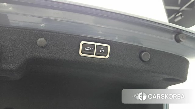 Hyundai Grandeur Hybrid (GN7) id 4602177 из Кореи 7