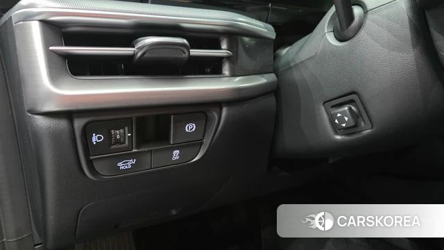 Hyundai Grandeur (GN7) id 3922353 из Кореи 7