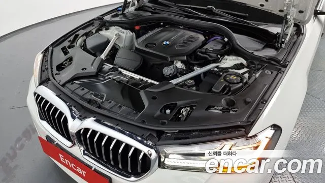 BMW 5 Series (G30) id 2705077 из Кореи 7