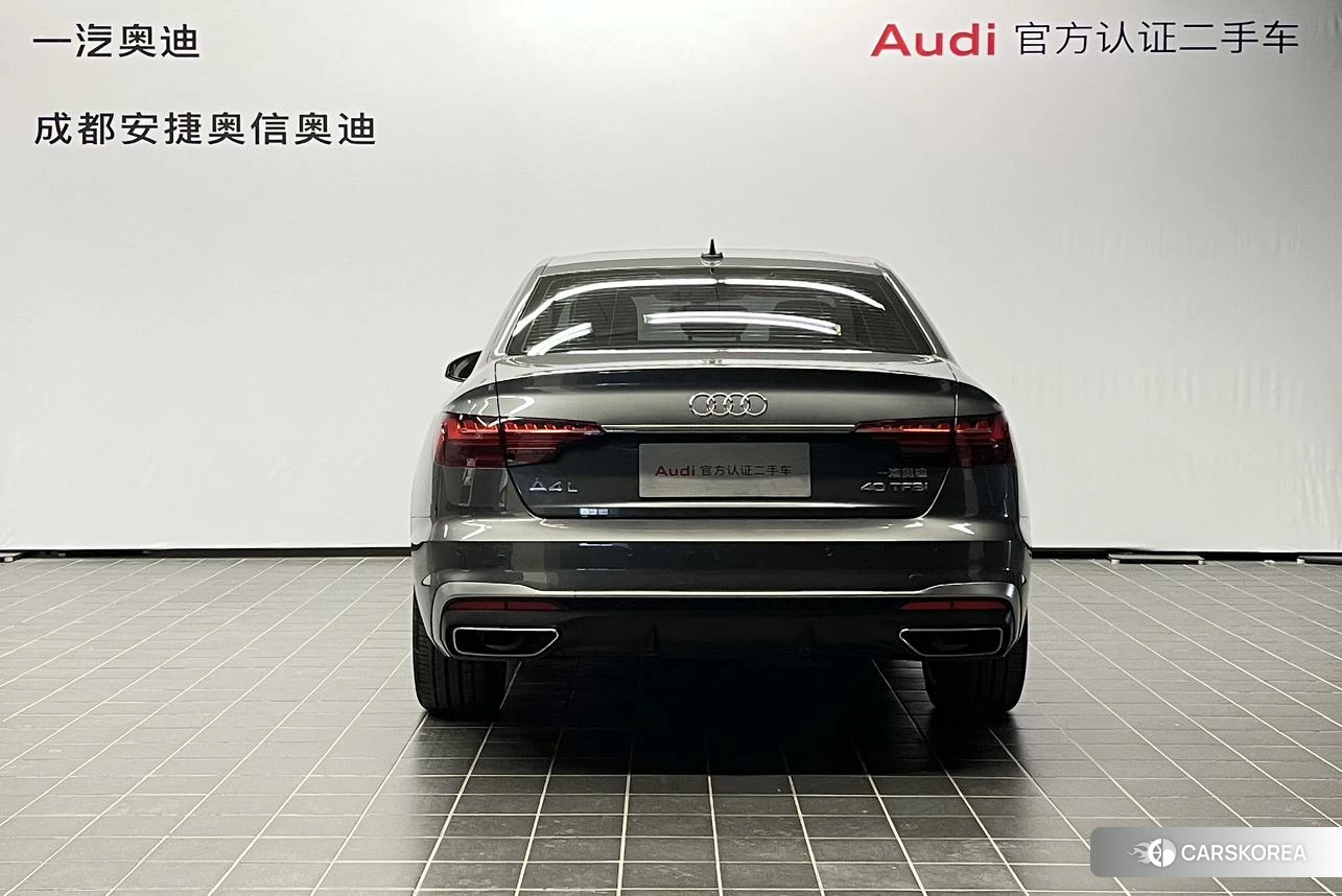 Audi A4L id 4413551 из Китая 7