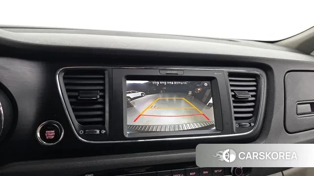 Kia All New Carnival id 3617393 из Кореи 7