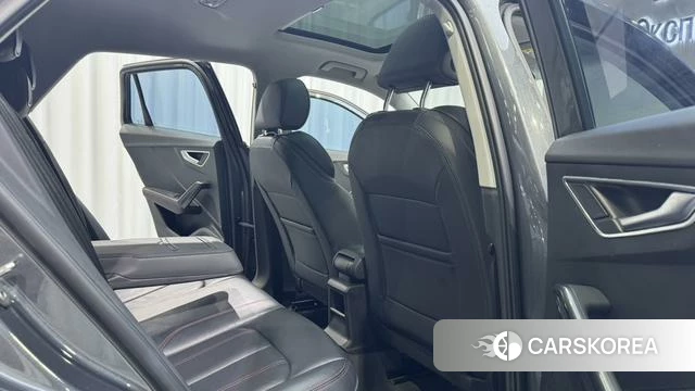 Audi Q2L id 4307515 из Китая 7