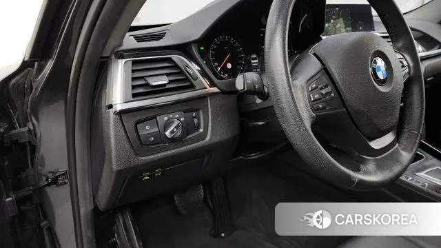 BMW 3 Series (F30) id 3505271 из Кореи 7