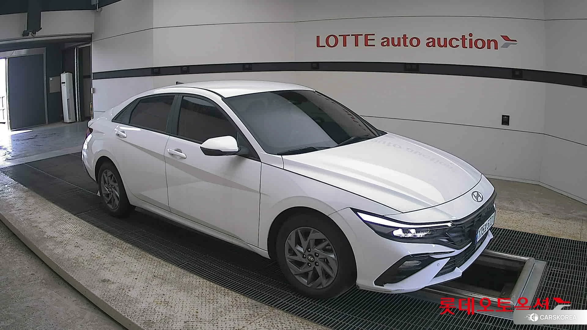 Hyundai Avante id 4296739 из Кореи 7