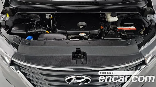 Hyundai The New Grand Starex id 2680467 из Кореи 7