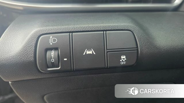 Hyundai Avante (CN7) id 3965748 из Кореи 7