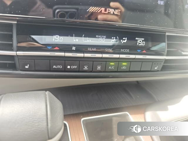 Toyota Saina id 4366031 из Китая 7