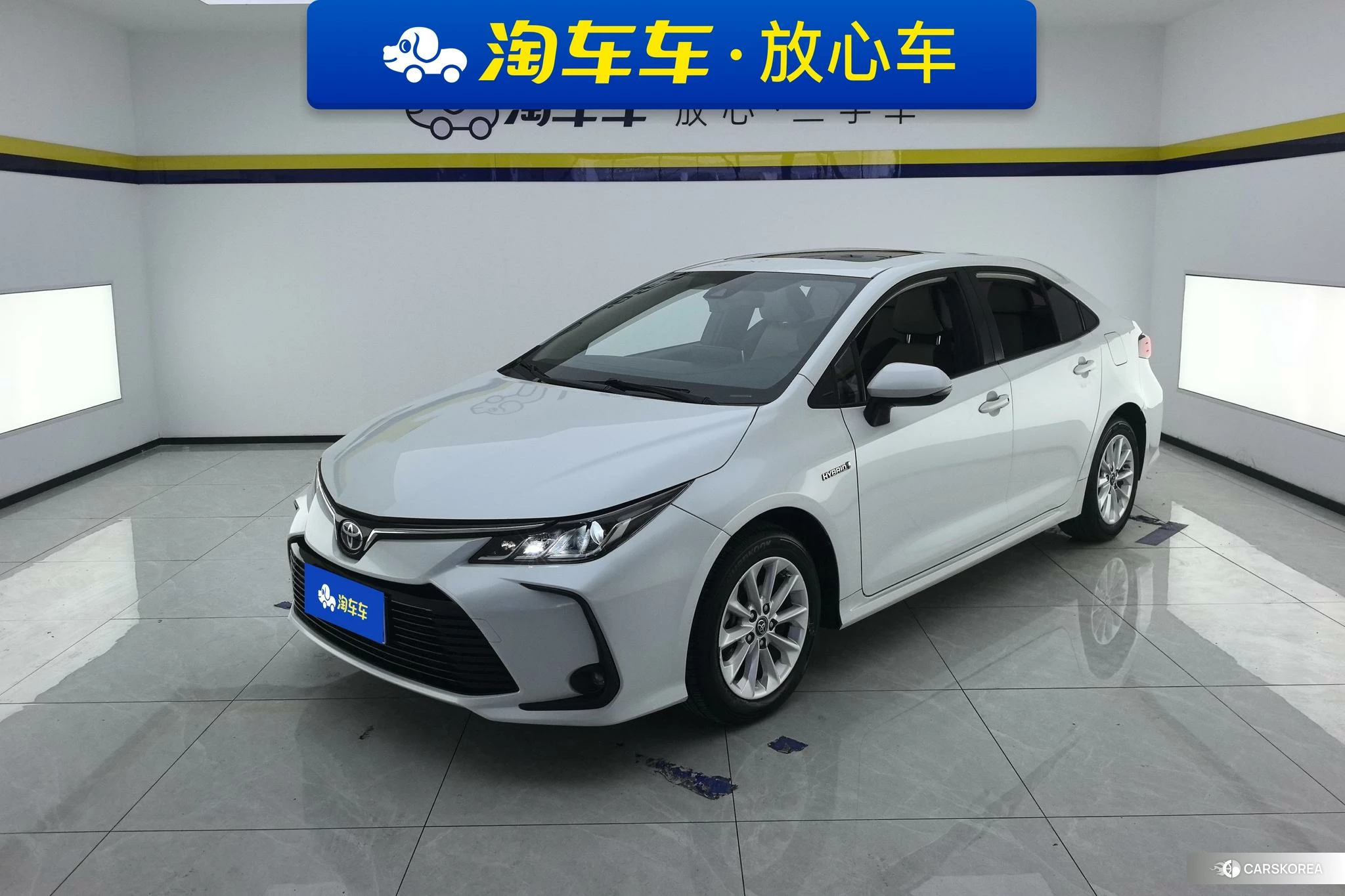 Toyota Corolla id 4453762 из Китая 7