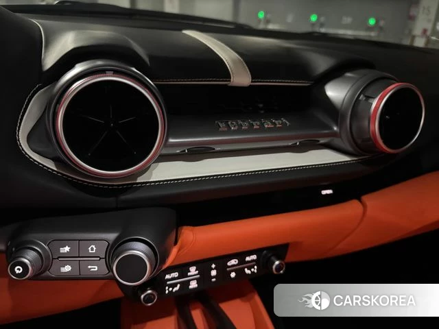 Ferrari 812 Superfast id 4389966 из Кореи 7