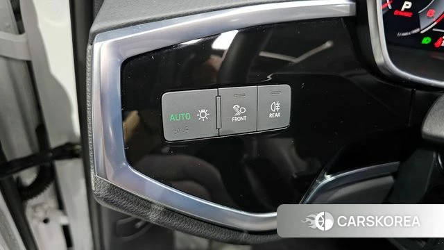 Audi Q3 (F3) id 4377281 из Кореи 7