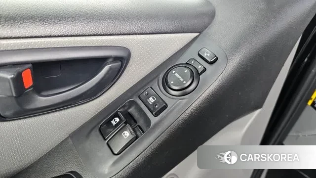 Hyundai The New Grand Starex id 3439827 из Кореи 7