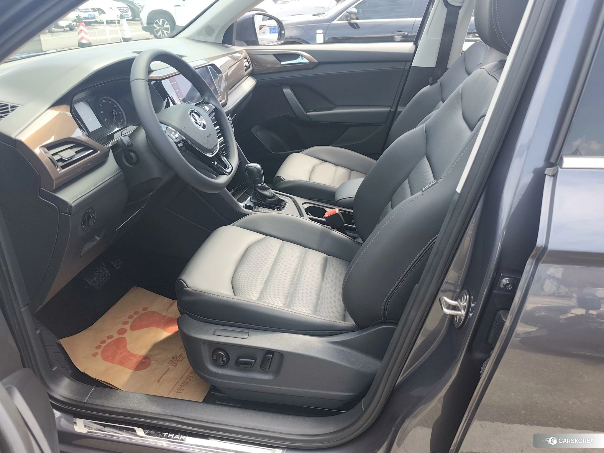 Volkswagen Tuyue id 4419304 из Китая 7