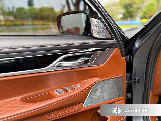 BMW 7 series id 4213699 из Китая 7