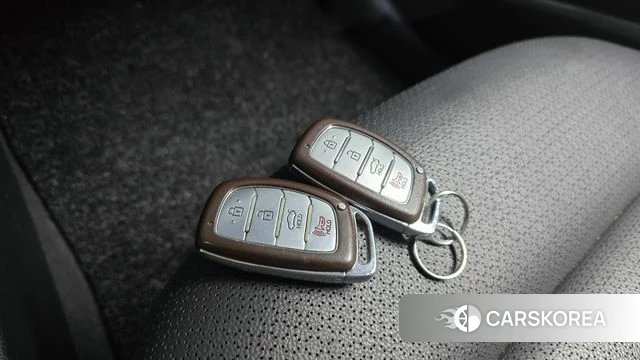 Hyundai Avante AD id 4508698 из Кореи 7