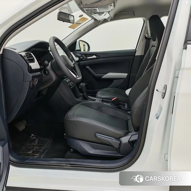 Volkswagen Tuyue id 4253814 из Китая 7