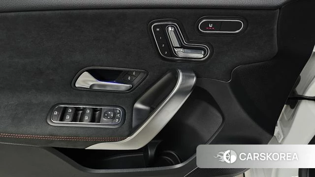 Mercedes-Benz A-Class W177 id 4578570 из Кореи 7