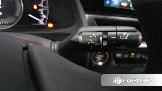 Lexus UX250h id 3256641 из Кореи 7