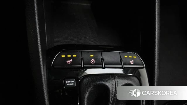 Kia Stonic id 4626521 из Кореи 7