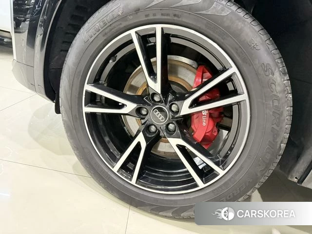 Audi Q5L id 4258590 из Китая 7