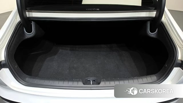 Hyundai Grandeur (GN7) id 4715667 из Кореи 7