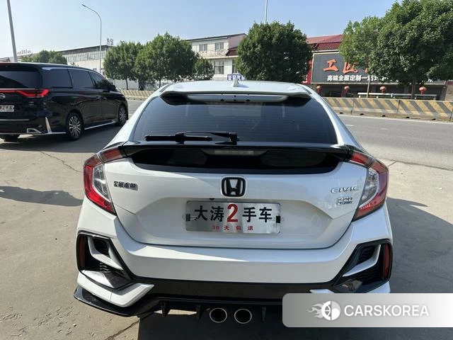 Honda Civic id 4392306 из Китая 7