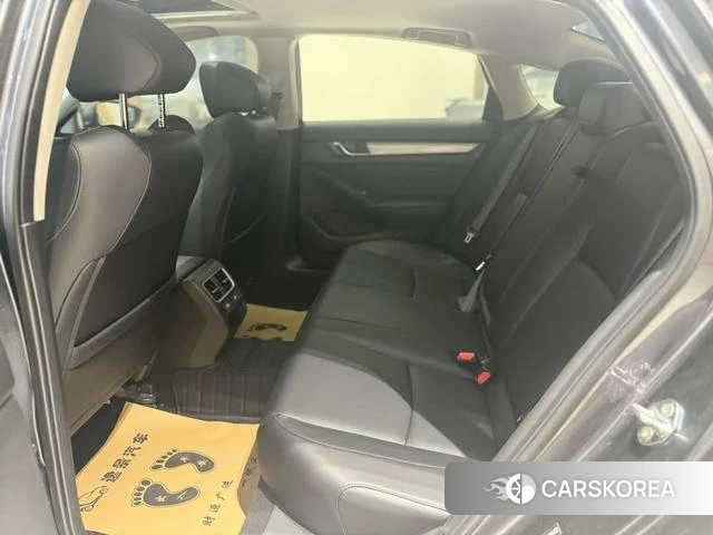 Honda Accord id 4273979 из Китая 7