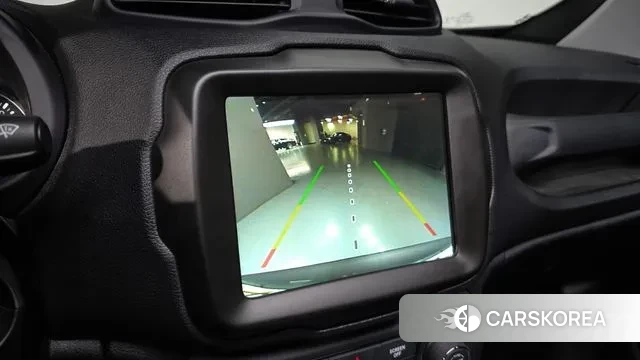 Jeep Renegade id 2985469 из Кореи 7