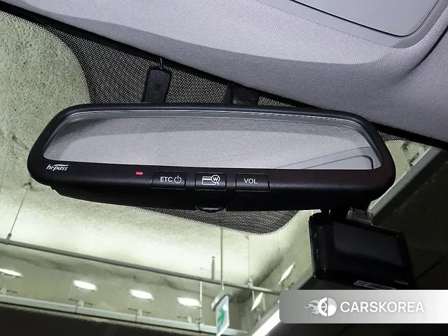 Kia Stonic id 3493762 из Кореи 7