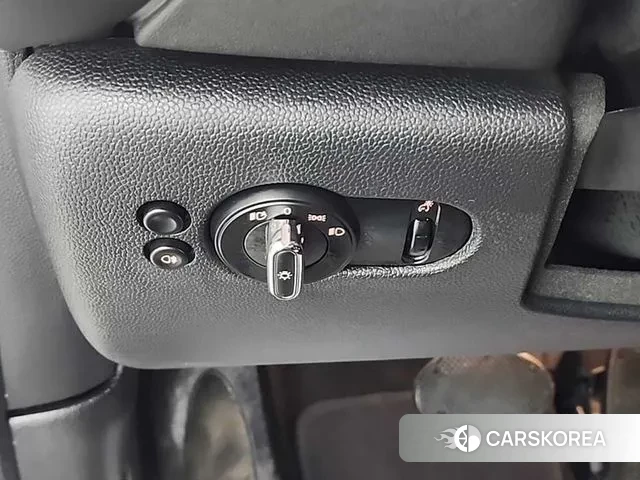 Mini Cooper S id 3472297 из Кореи 7