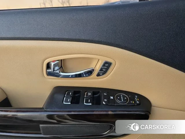 Kia The New Carnival id 3451572 из Кореи 7