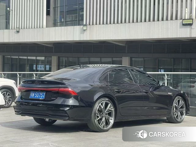 Audi A7L id 4276710 из Китая 7