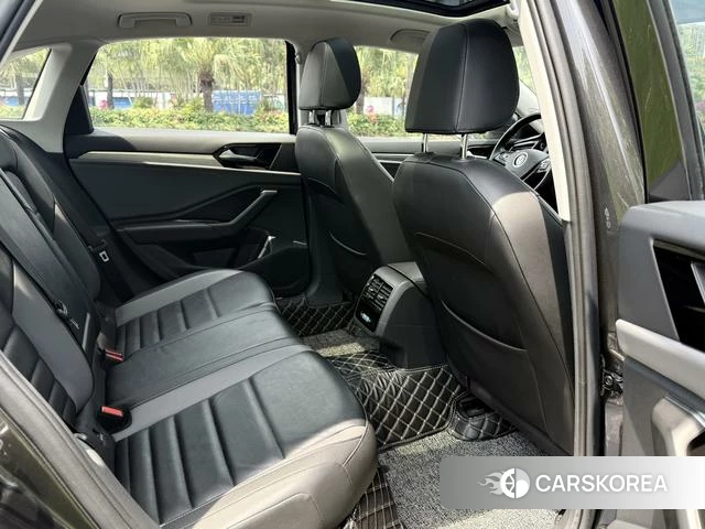 Volkswagen Sagitar id 4277411 из Китая 7