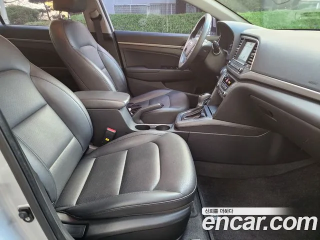 Hyundai Avante AD id 2211003 из Кореи 7