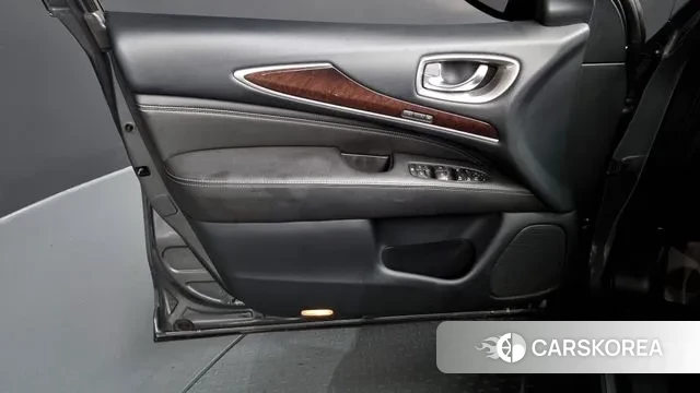 Infiniti QX60 id 2981790 из Кореи 7