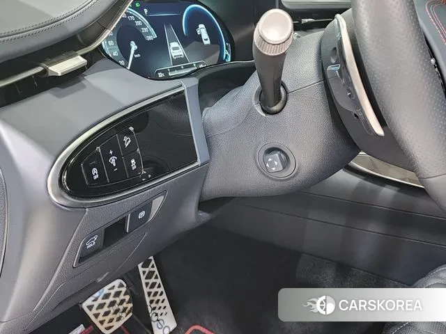 Genesis GV70 id 3252903 из Кореи 7